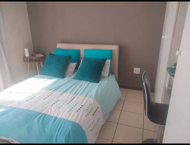 2 BEDROOM FLAT FOR SALE IN SONNEGLANS